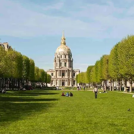 Apartamento New 3bed/1ba Parisian Loft By The Eiffel Tower! París